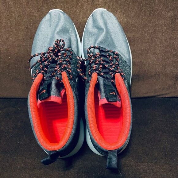 RARE🔥 Nike Rosherun Mid QS TOKYO City Pack Hasta Seaweed Hot Punch Sz 9 US 42.5 - Picture 2 of 6